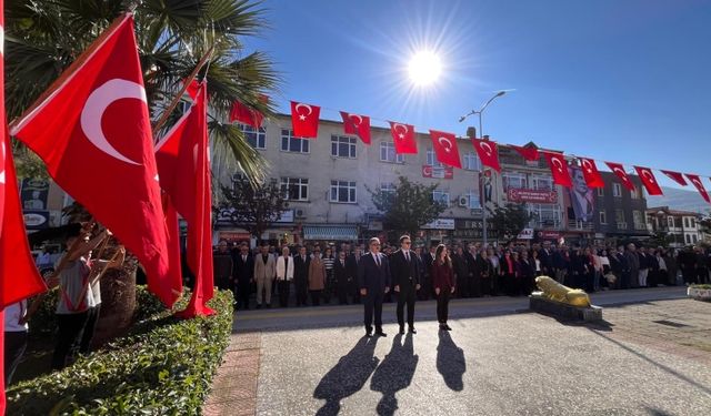 Gerze’de 29 Ekim Cumhuriyet Bayramı Coşkuyla Başladı