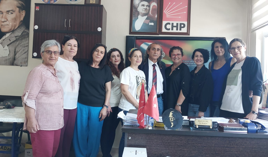 CHP Gerze Kadın Kolları Başkanlık Seçimi Yapıldı: Fatma Kabaş Yeniden Seçildi