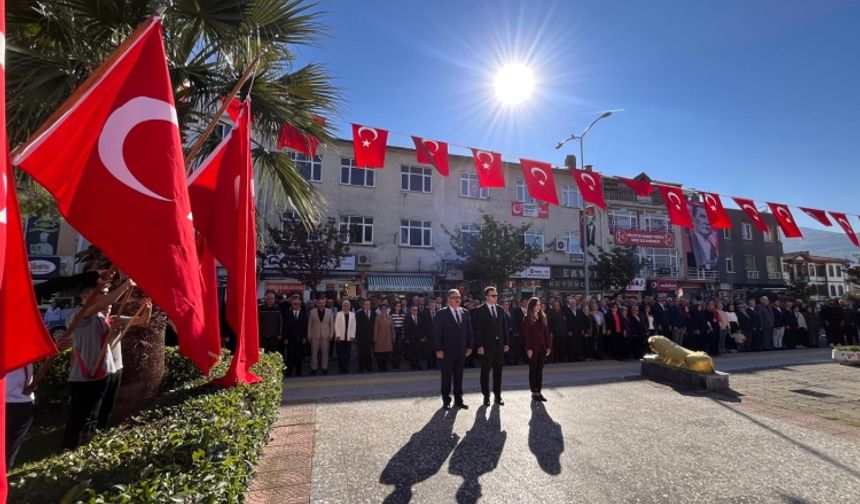 Gerze’de 29 Ekim Cumhuriyet Bayramı Coşkuyla Başladı